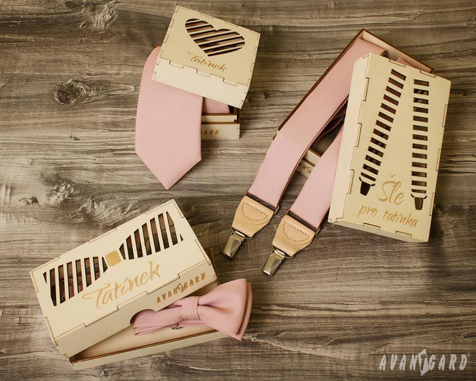 Dřevěná dárková krabička 