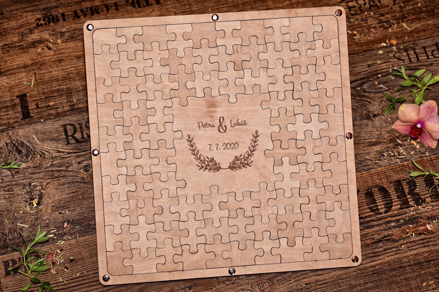 Dřevěné dekorace Svatební kniha Puzzle 01