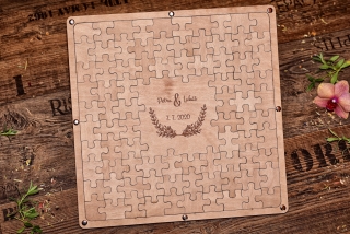 Dřevěné dekorace Svatební kniha Puzzle 01